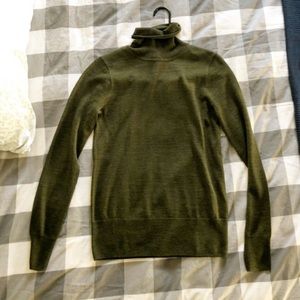 NWOT jcrew turtleneck